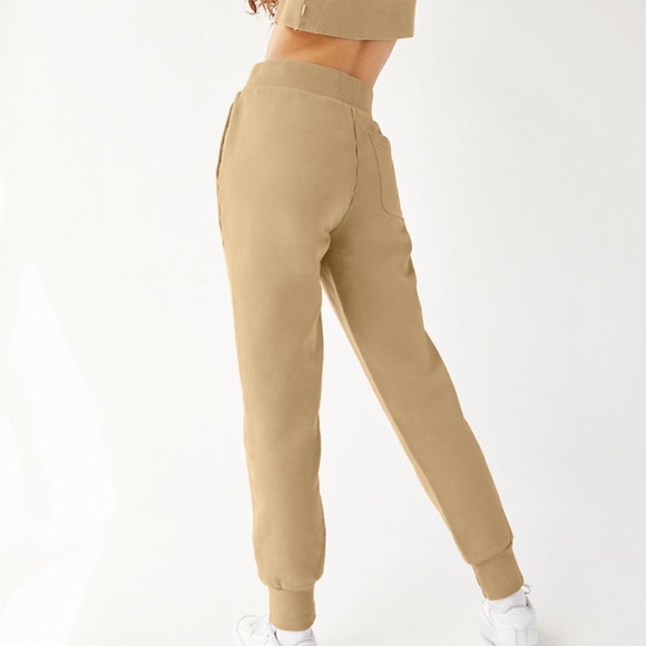 Aritzia TNA Cozy Fleece Perfect Pocket Sweatpants Army Green Dark Green XS - Picture 5 of 5